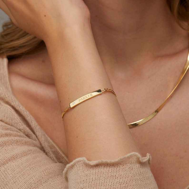 Customized Nameplate Bar Name Bracelet