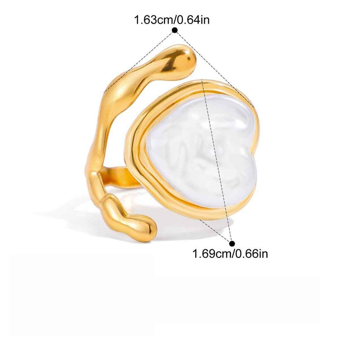 18K gold-plated, lightweight, luxurious, and high-quality pearl and titanium steel ring.