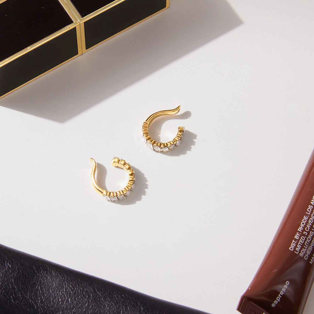 Light luxury, high-end zircon earrings