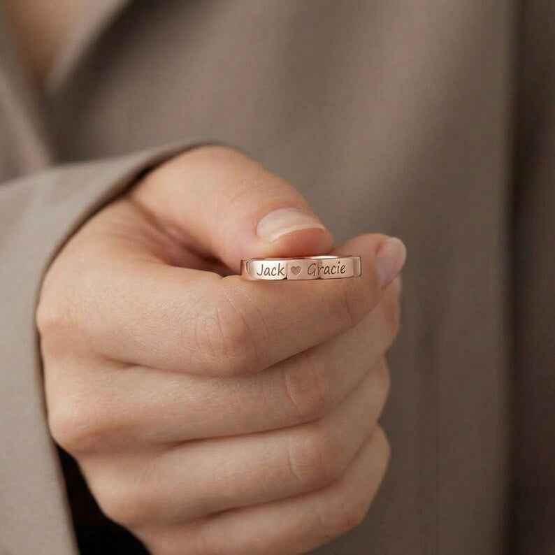 Customized Smooth Name Engraving Ring
