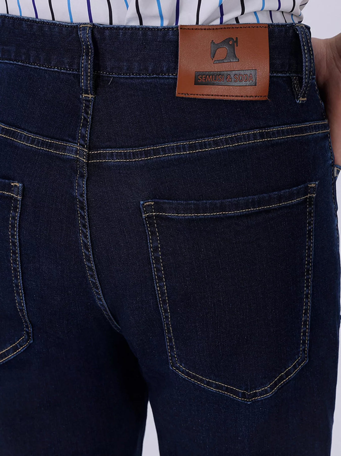 370e9a1b6bbe4dab8d4886fd31f63f34-Max-Origin