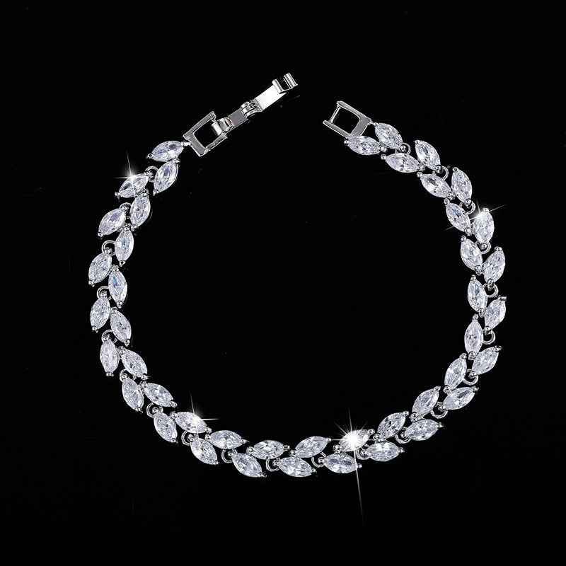 Small leaf zircon bracelet
