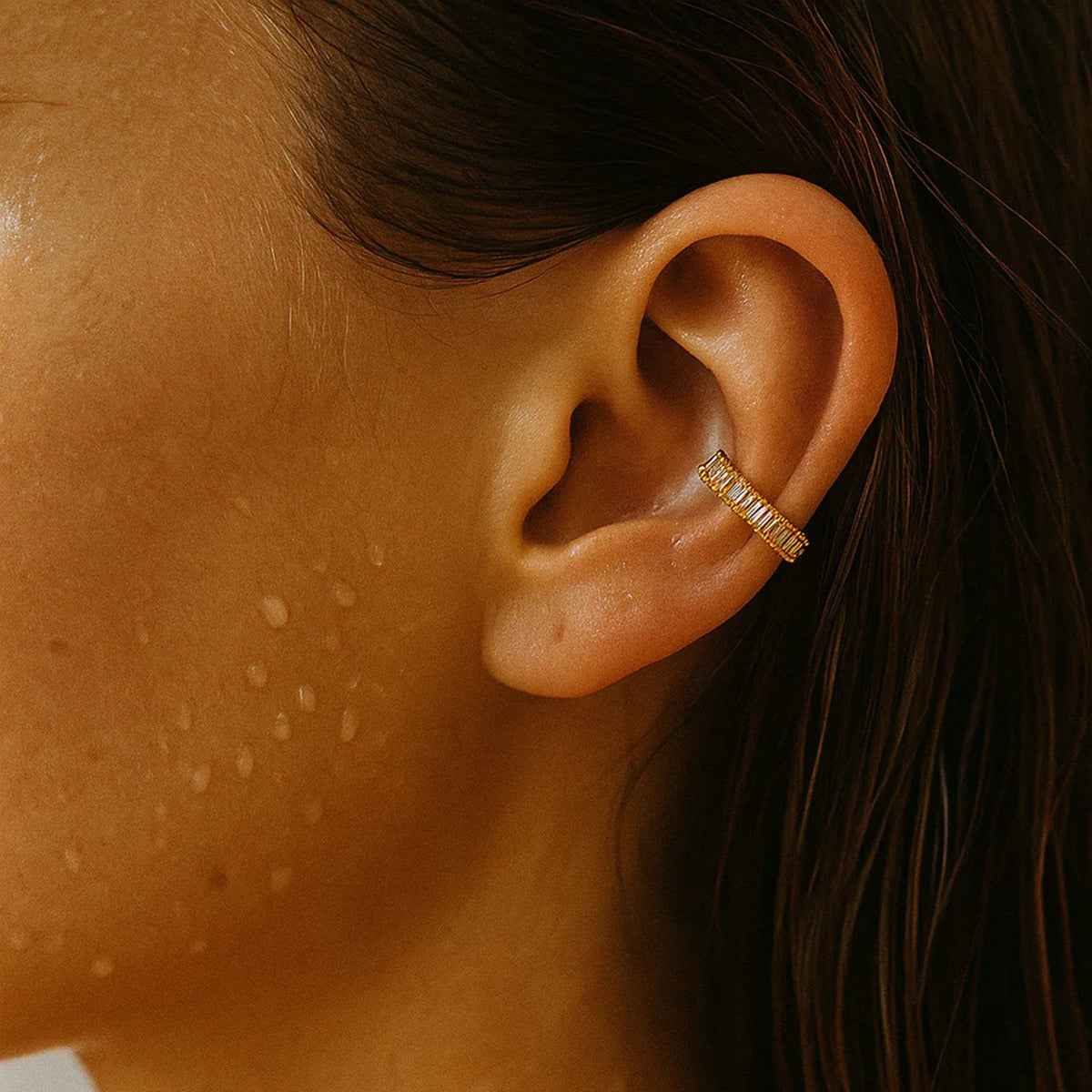 Light luxury, high-end zircon earrings