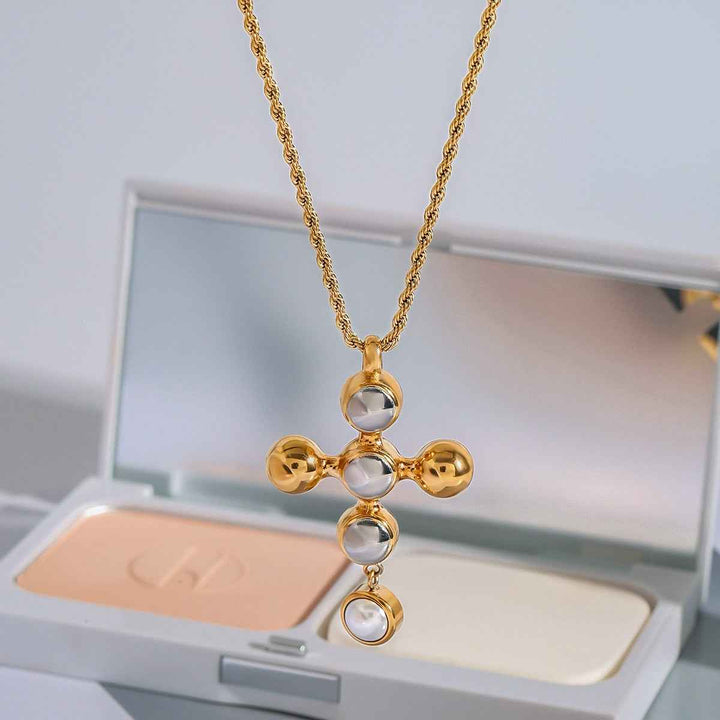 18K Gold Cross Design Light Luxury High-end Necklace
