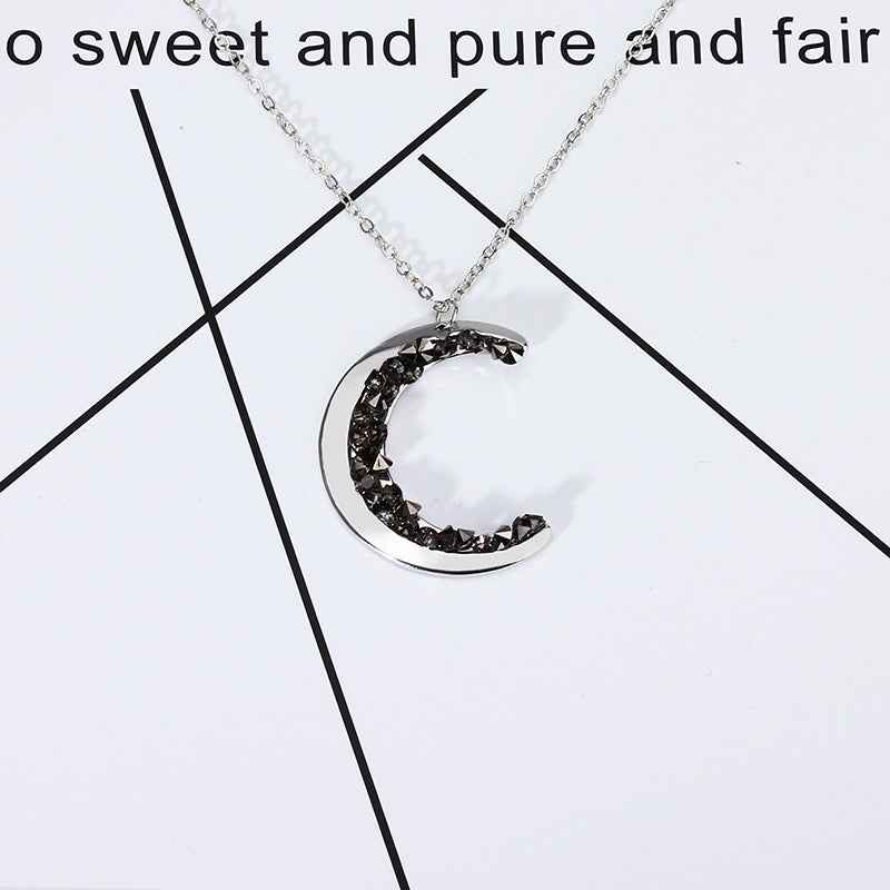 Light luxury moon rhinestone necklace