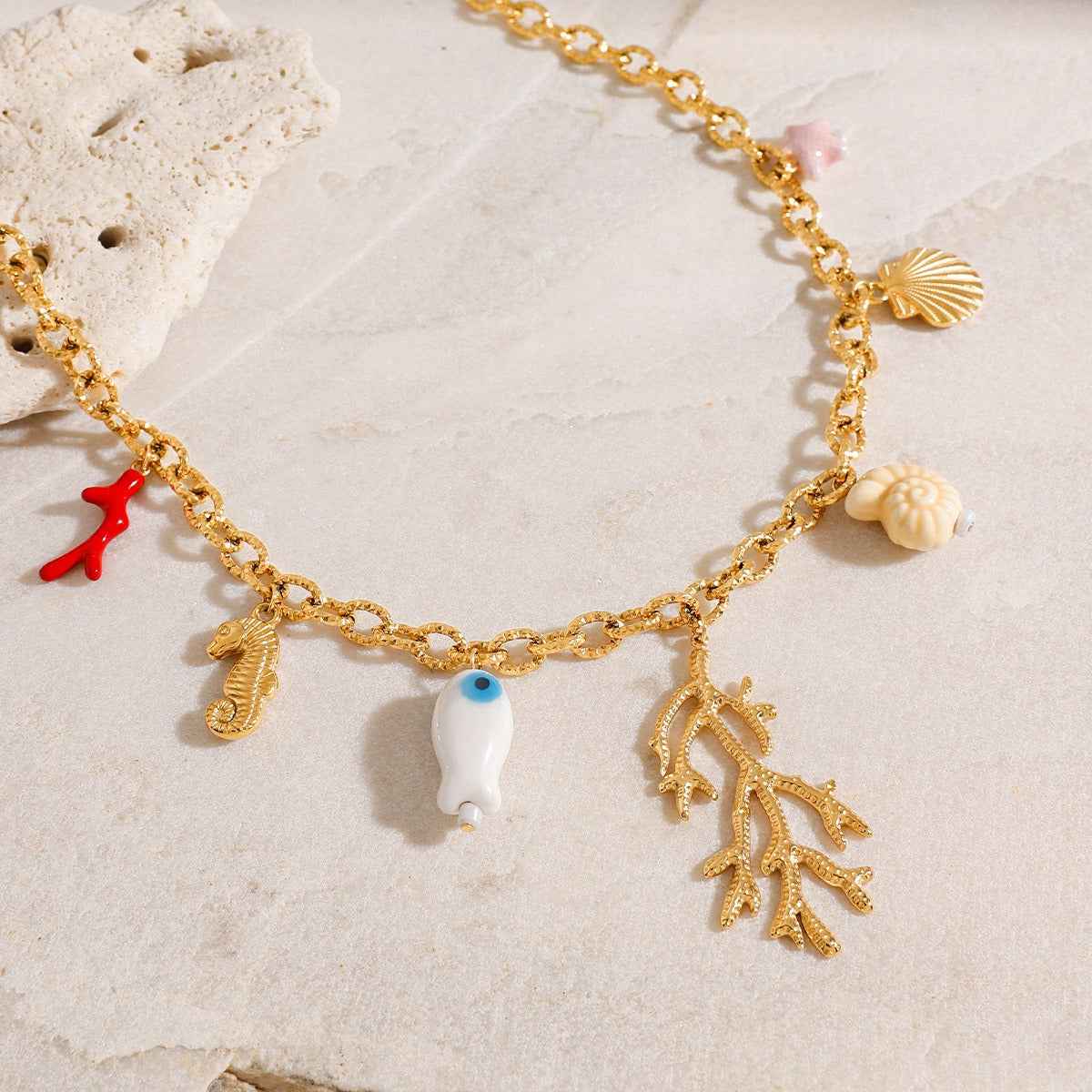 18K Gold Coral Shape Ocean Style Necklace