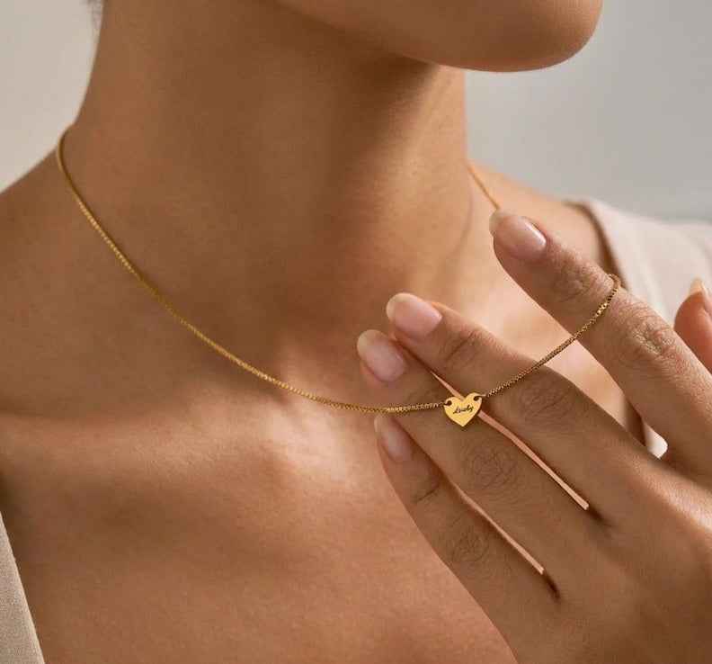 Heart-shaped interlocking custom name necklace