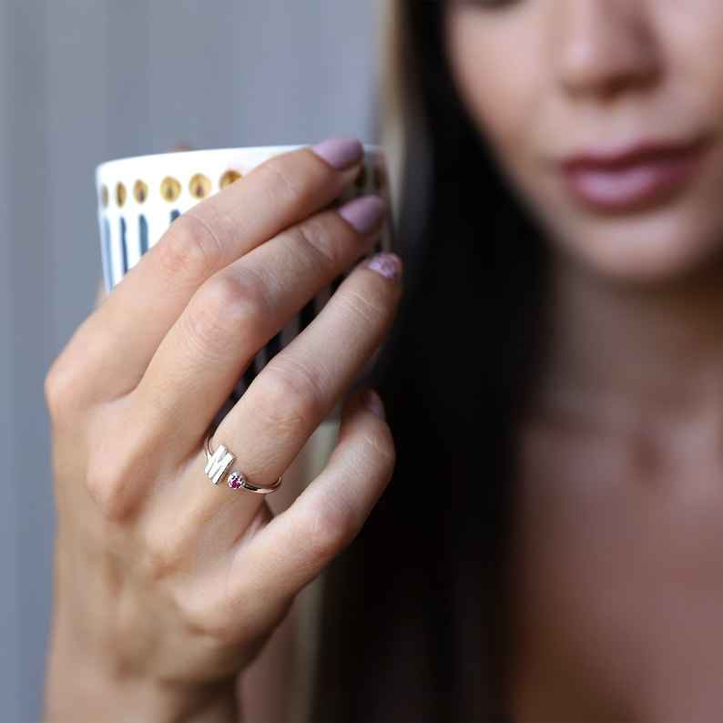 Personalized open ring with birthstones in the shape of numbers and letters