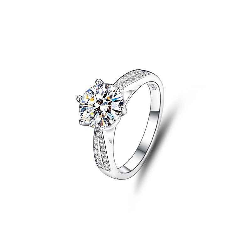 S925 sterling silver ring with a 2-carat moissanite stone.