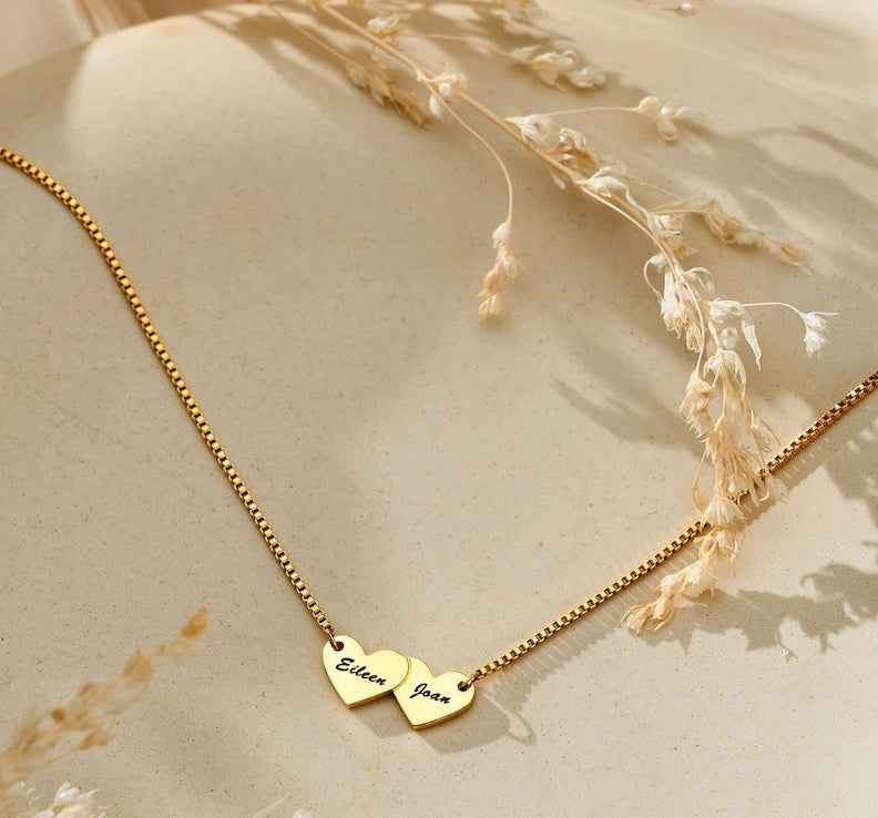 Heart-shaped interlocking custom name necklace