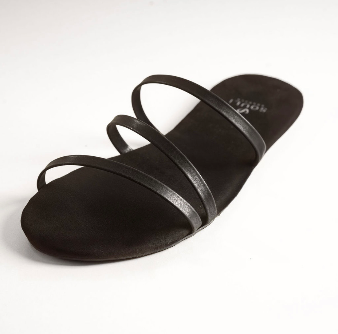 Souli Sway With Case & Thin Sole Souli