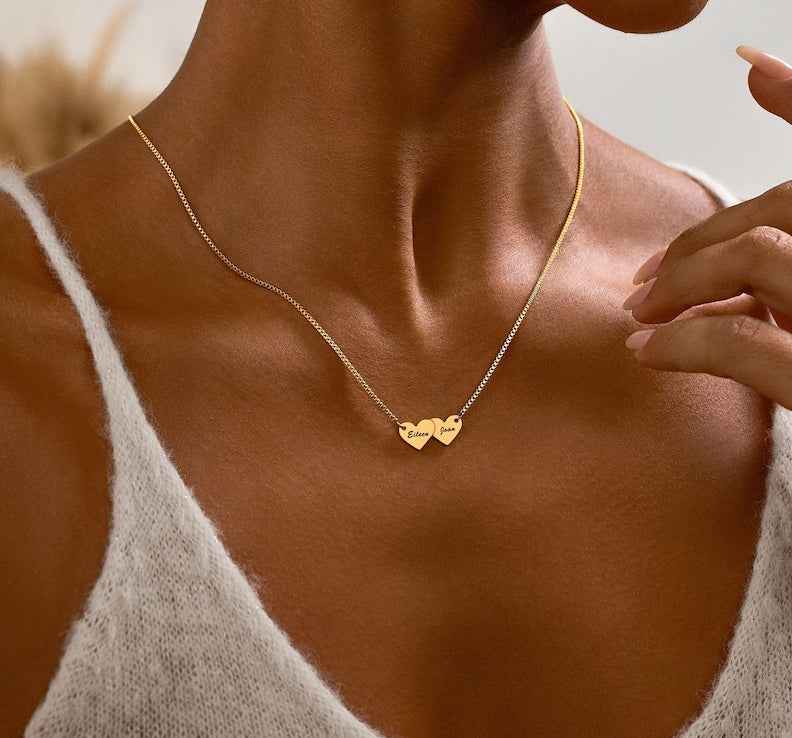 Heart-shaped interlocking custom name necklace