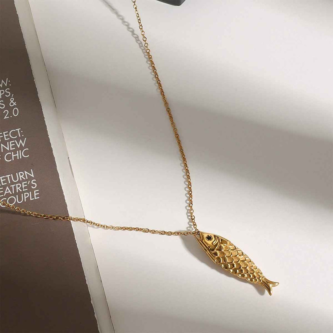 18K Goldfish Shape Design Exquisite Fashion Necklace Bracelet Set