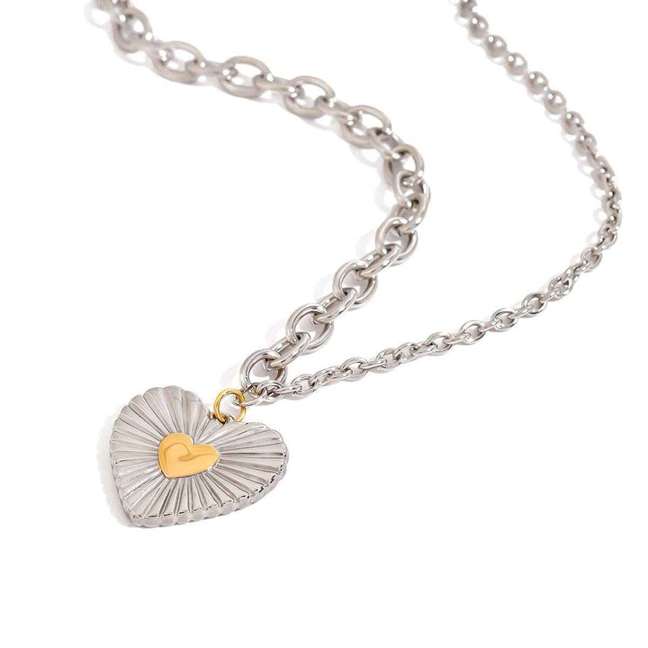 Heart with texture design exquisite fashion necklace